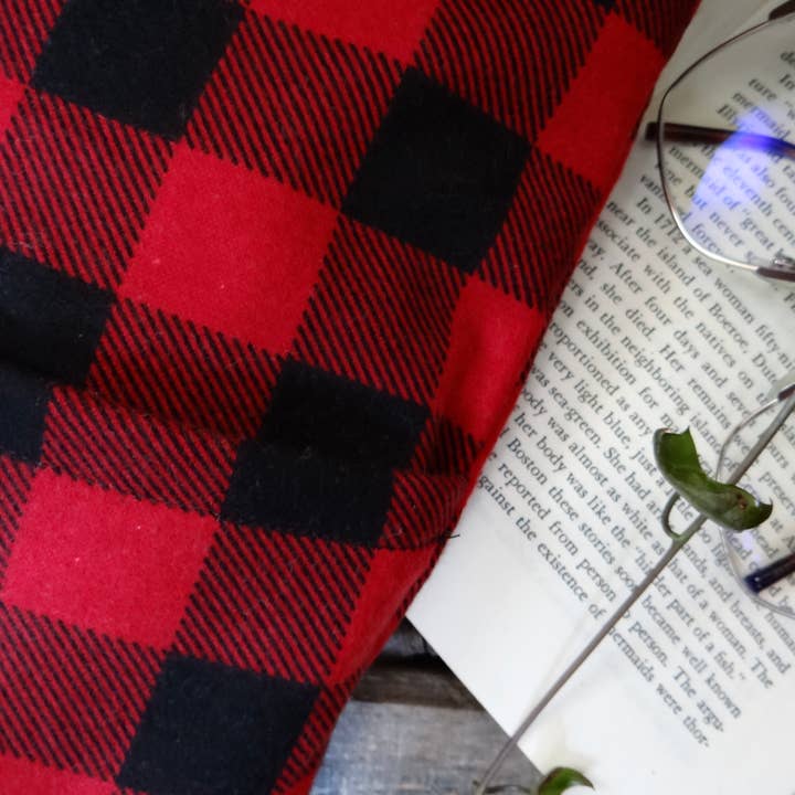 Warm Regards Gifts and Goods - Wholesale Heating Pad - Washable Microwavable Reusable Heating Pad Red Buffalo Plaid