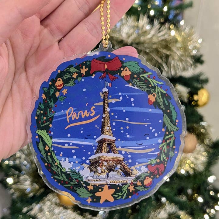 EMILIE ETTORI ILLUSTRATION - Wholesale Christmas Decoration - Eiffel Tower Christmas Ornament in the Snow1