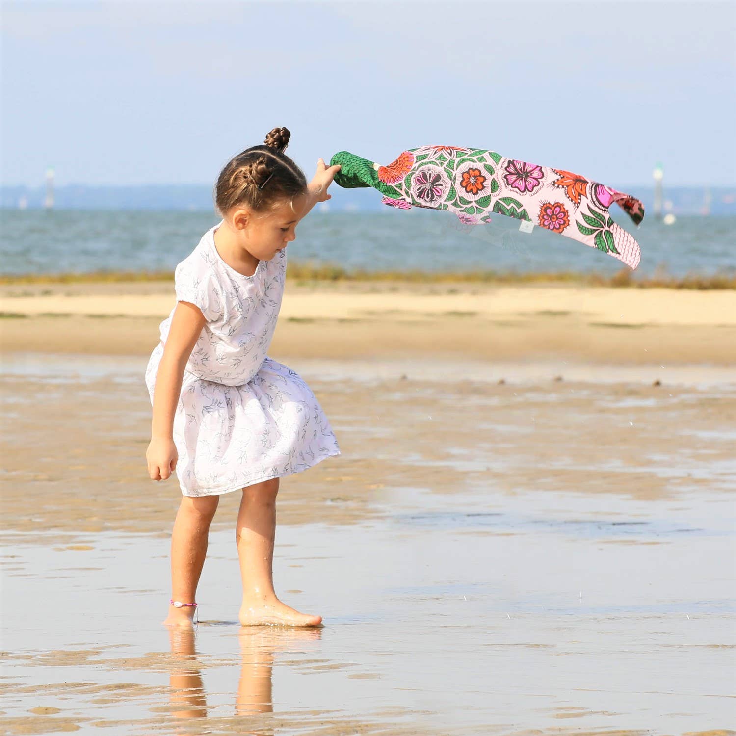 MADAME MO – Engroshandel 3D-vægkunst – Pink Blossom Koinobori - vægdekoration2