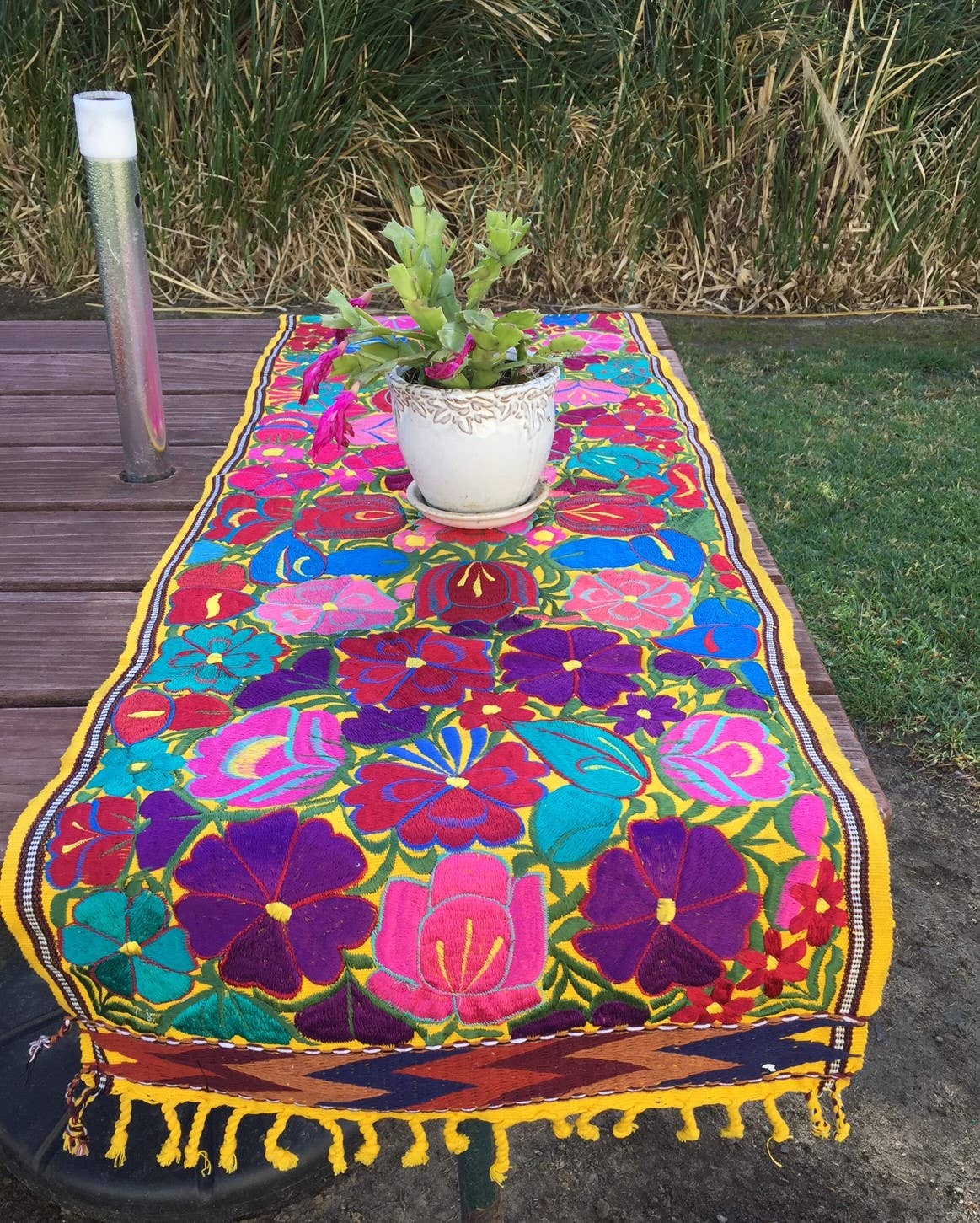 Lumily - Wholesale Table Runner - Flower Table Runner (Small) - Guatemala1