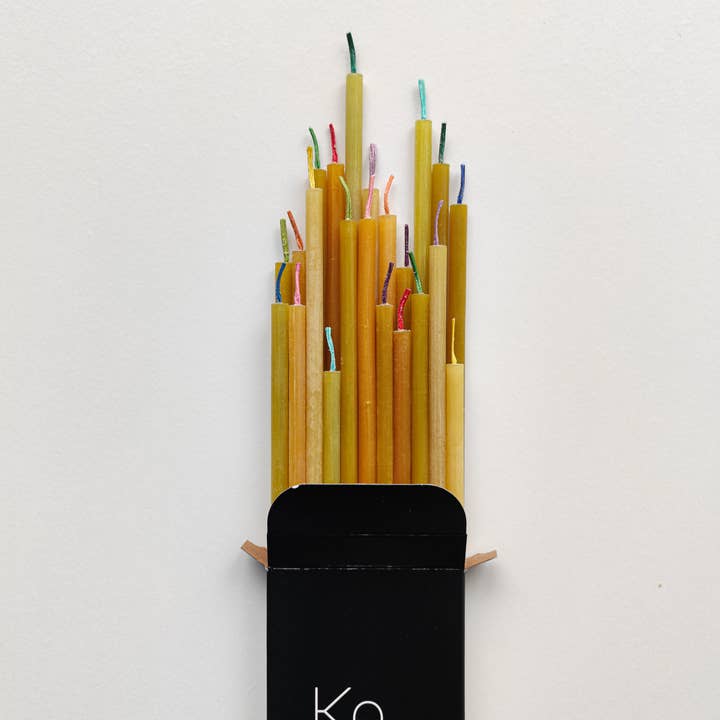 korys - Wholesale Cake Candle - Beeswax Celebration Candles11