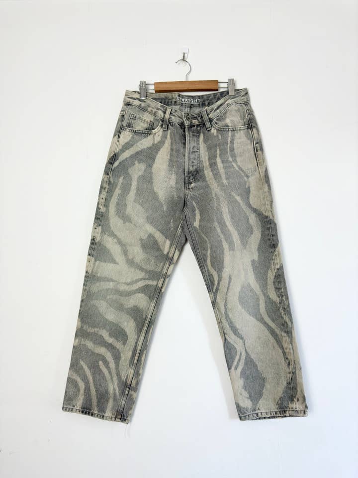 again & again - Wholesale Jeans - Women's - Grey Bleach Jeans