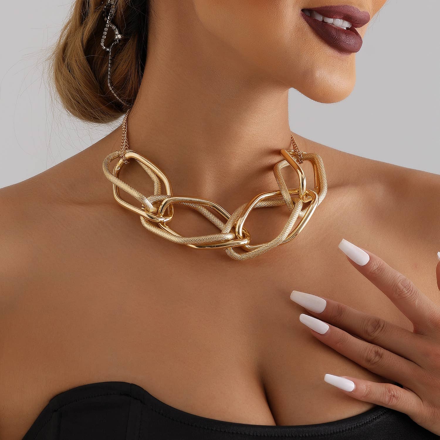 Gemscape UK – wholesale Choker/collar – Chunky Choker Gold Necklace Women Fashion Trendy Statement2