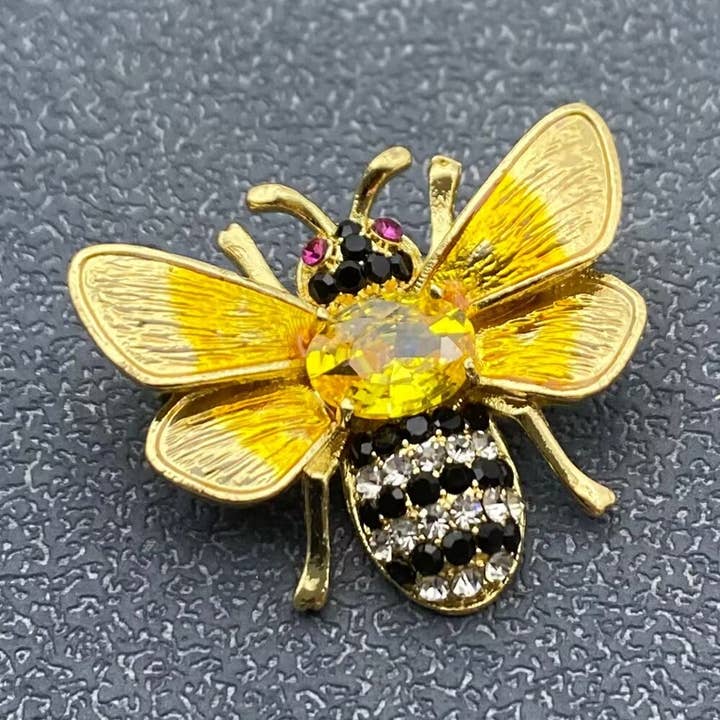 Mio Queena - Wholesale Brooch - Little Bee Brooch0