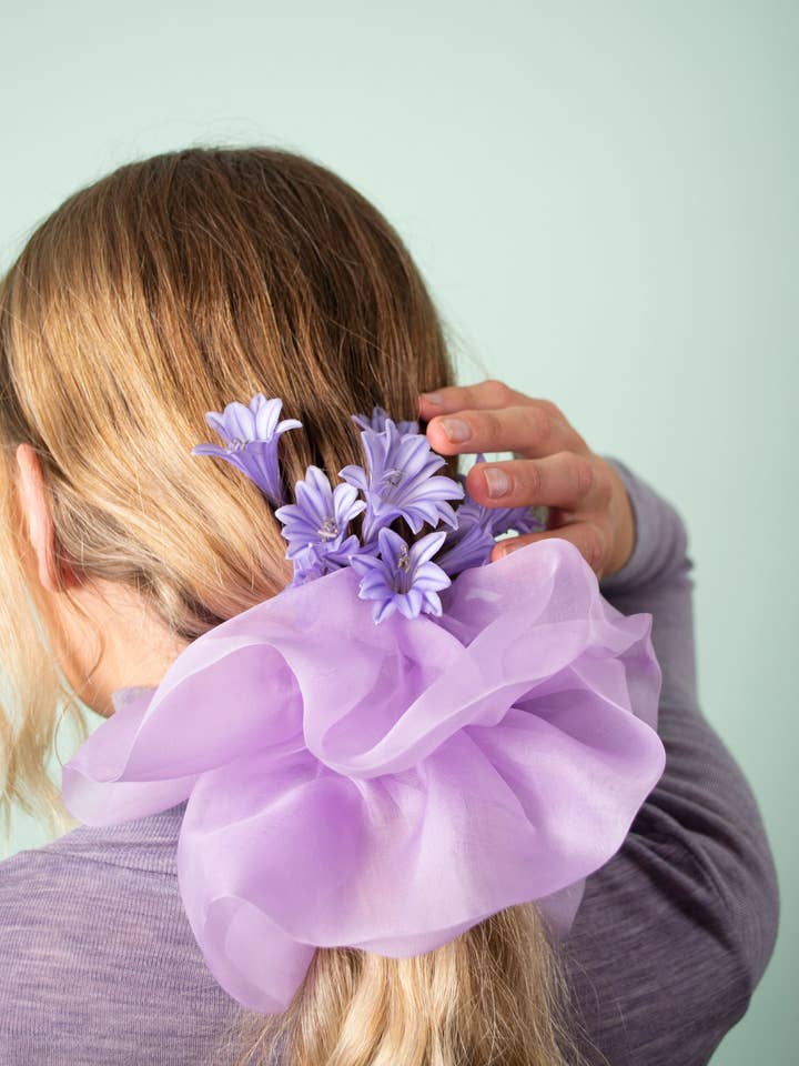 Giga Scrunchie in Lavender Silk Organza for wholesale by Gliese 504