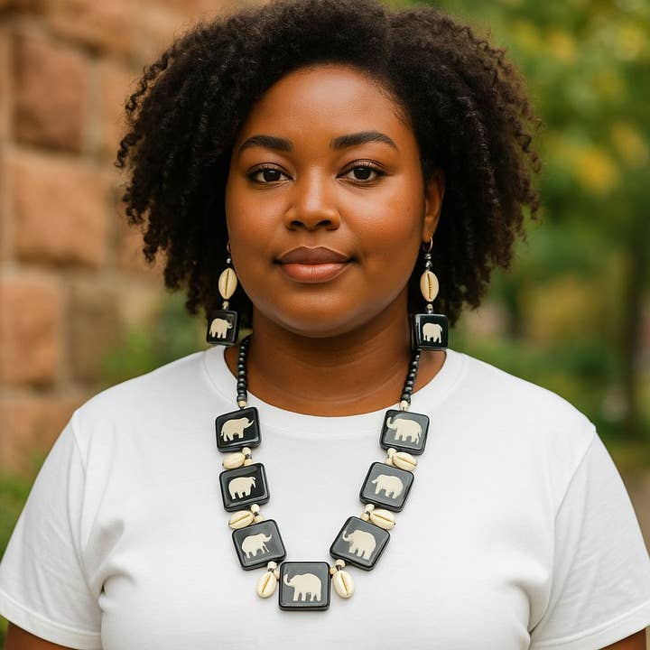 India Batik - Wholesale Jewelry Set - Necklace & Earnings Set -Cowrie Shell