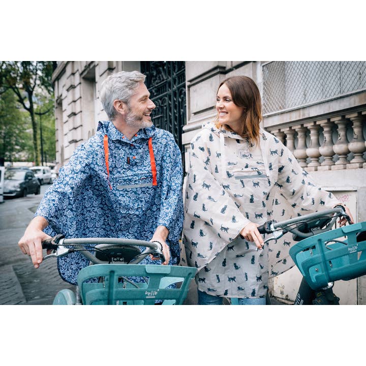 SMATI - Wholesale Poncho - Unisex - Unisex Rain Poncho in Navy Blue White Paisley3