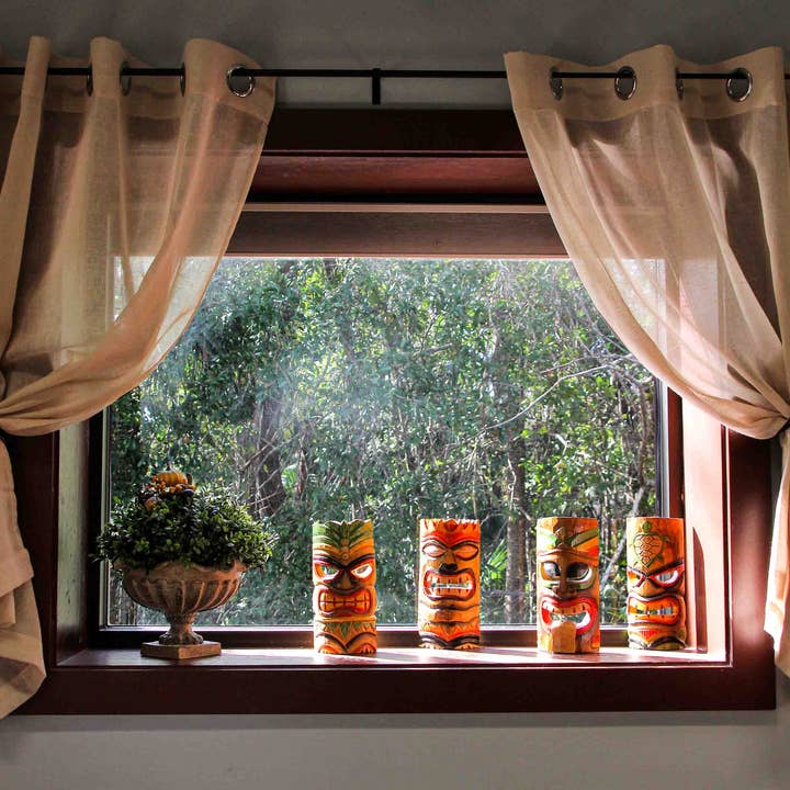 Zeckos - Vente Sculpture - Lot de 10 masques Tiki polynésiens en bois sculpté à la main 10 pouces1