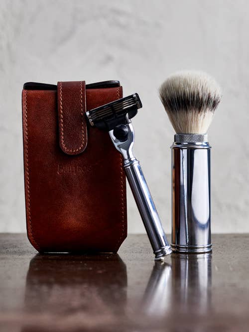 Travel Shaving Set for wholesale by Bullfrog