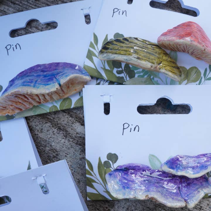 Goblin Grimm Gifts - Wholesale Lapel Pin/Button - Hand sculpted Shelf Mushroom Pins7