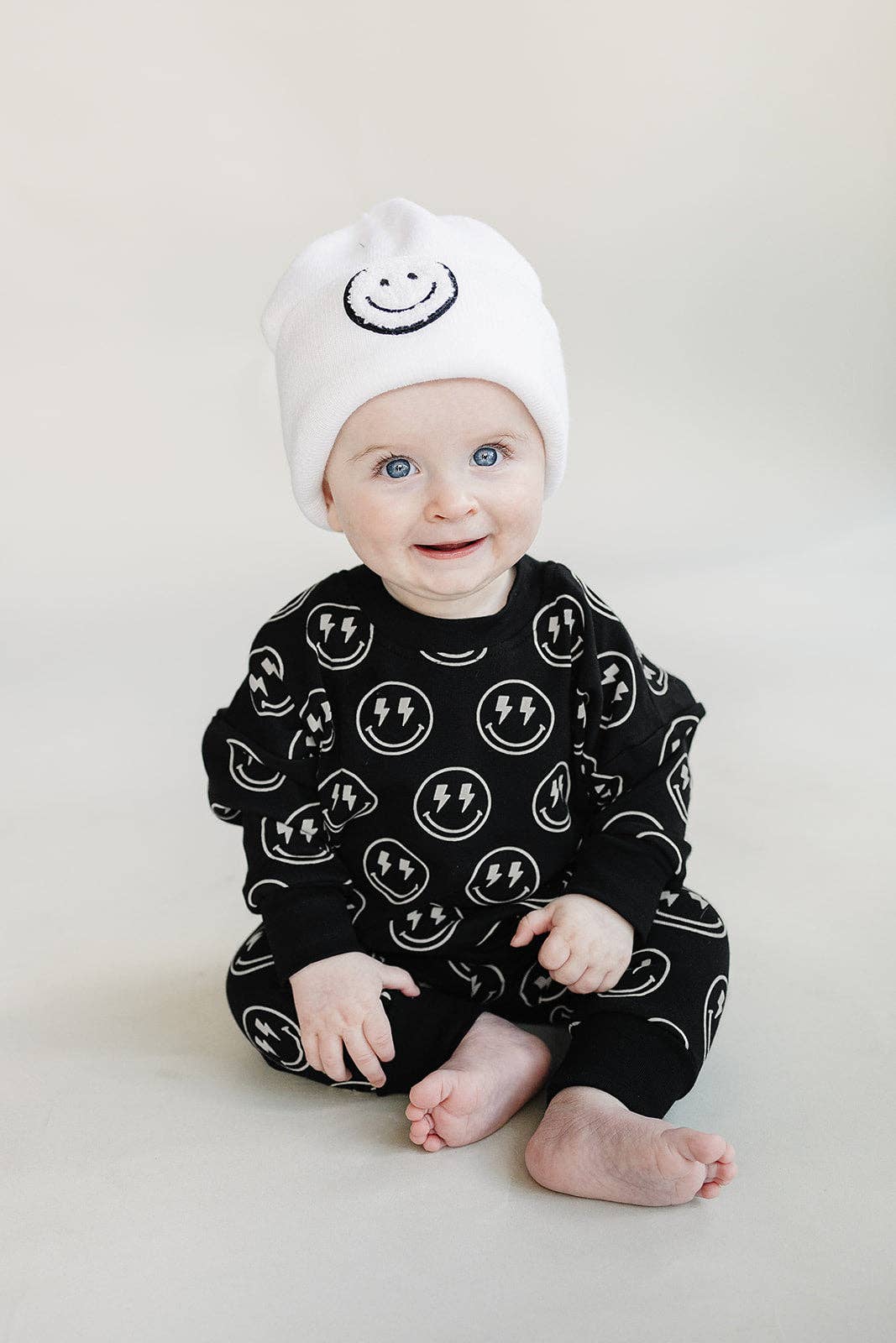 Lucky Panda Kids - Wholesale Lounge Set - Kids - Jogger Set | Electric Smiley10