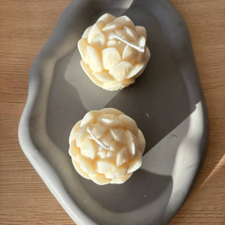 IrinisCandles - Wholesale Novelty Candle - Lotus flower1