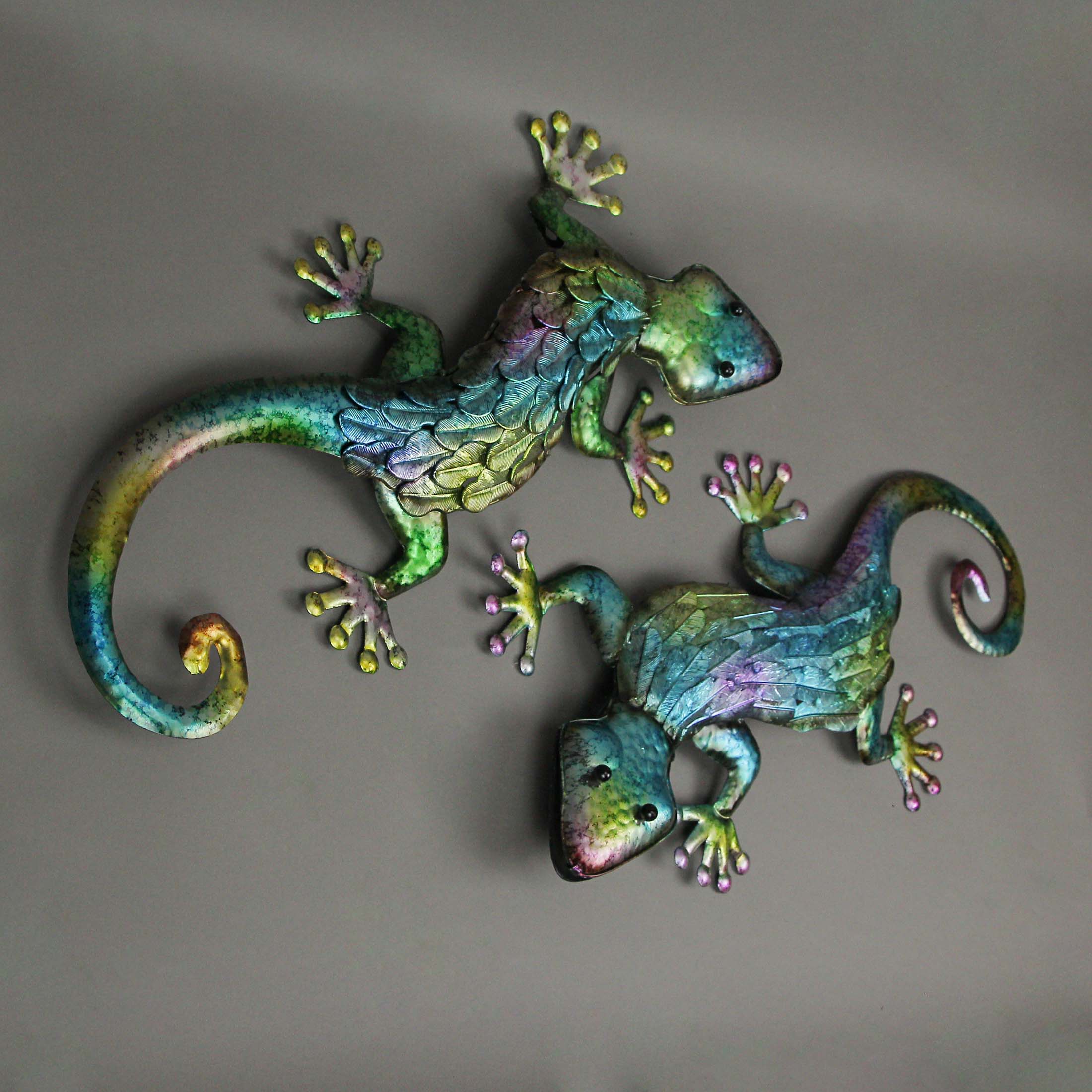 Zeckos – wholesale Wall Accent – Set/2 Multicolor Stamped Metal Gecko Lizard Wall Sculptures2