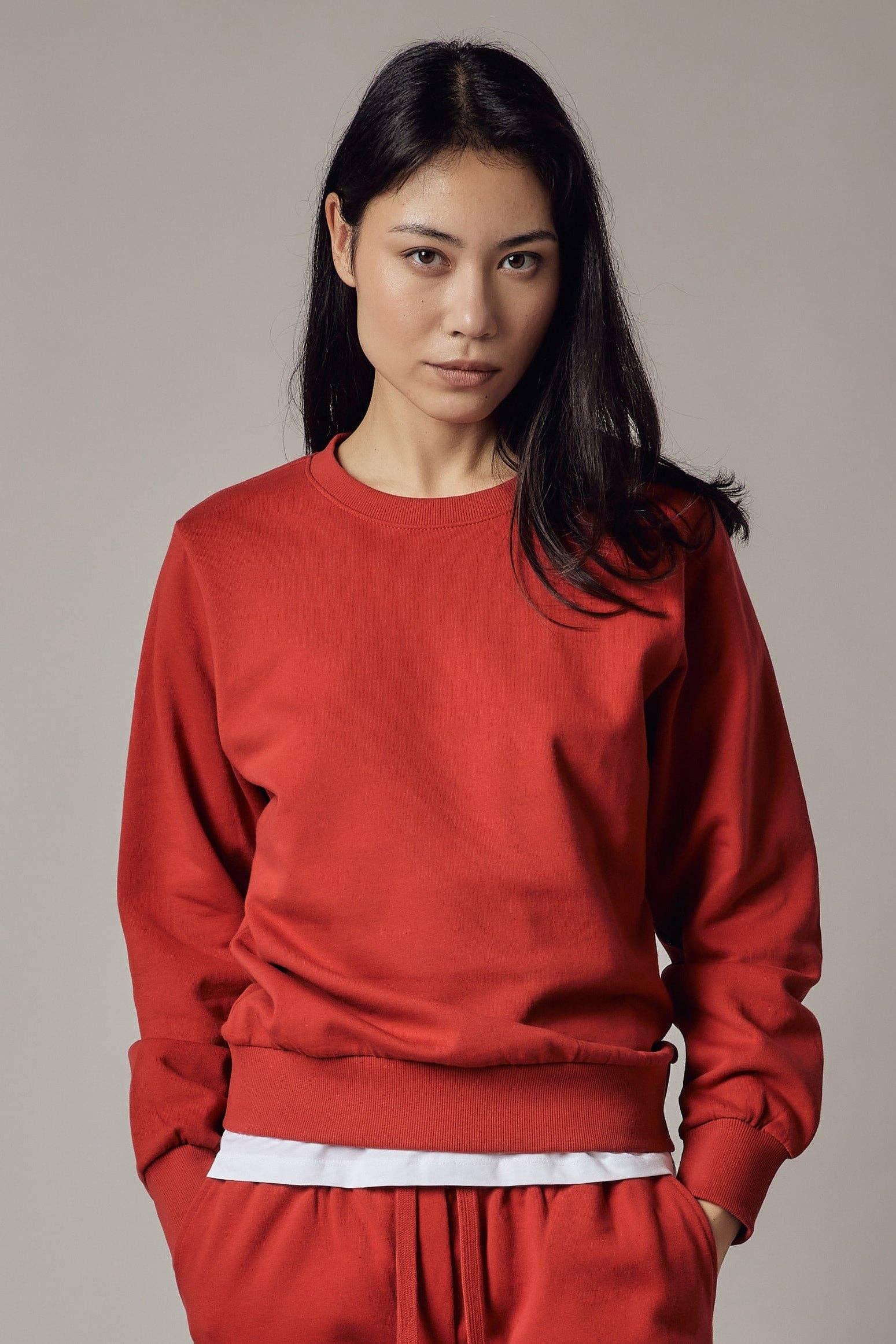 Military Green Crew Neck Sweatshirt for wholesale on Faire24