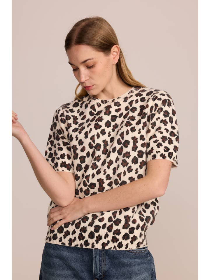 LUCCE - Wholesale Blouse - Women's - Leopard Print Top2