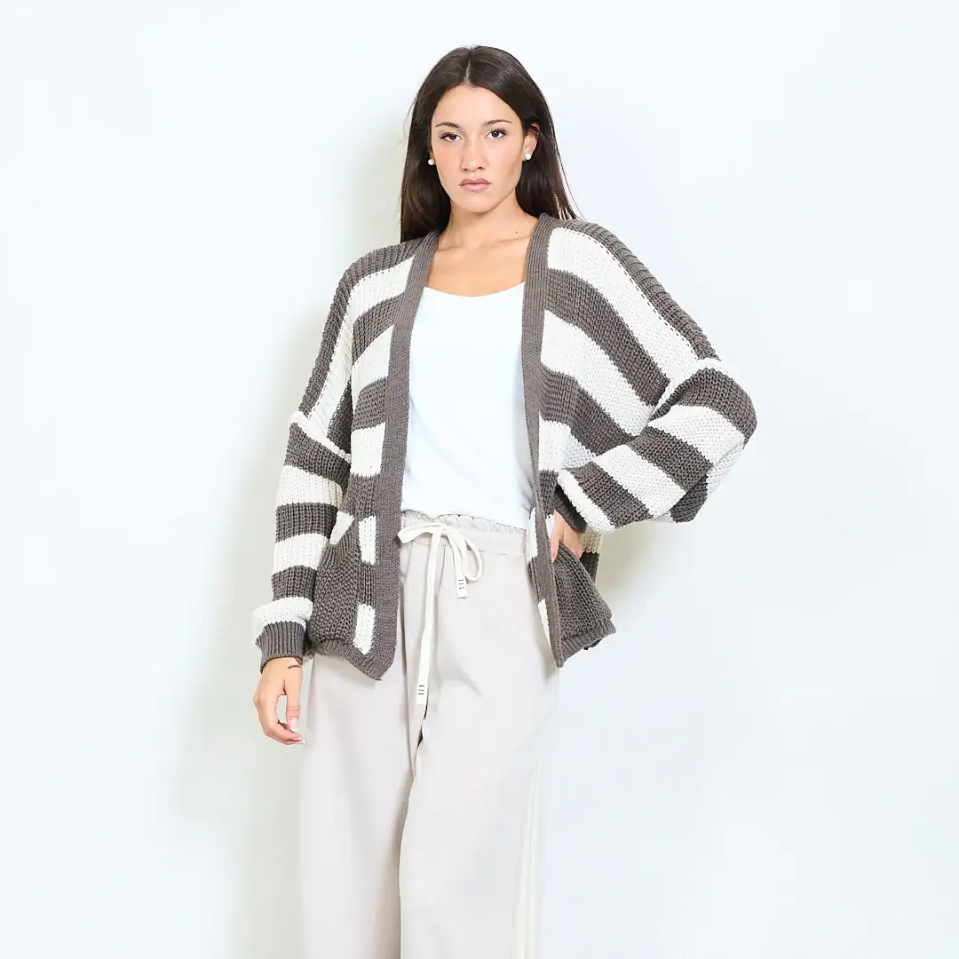 AMELÉ - Wholesale Cardigan - Women's - Oversized striped cardigan4