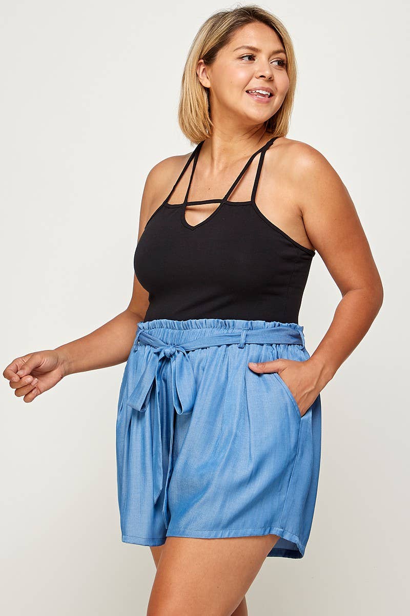 Preto Recorte de Tamanho Plus Cami Top para venda a revendedores na Faire1