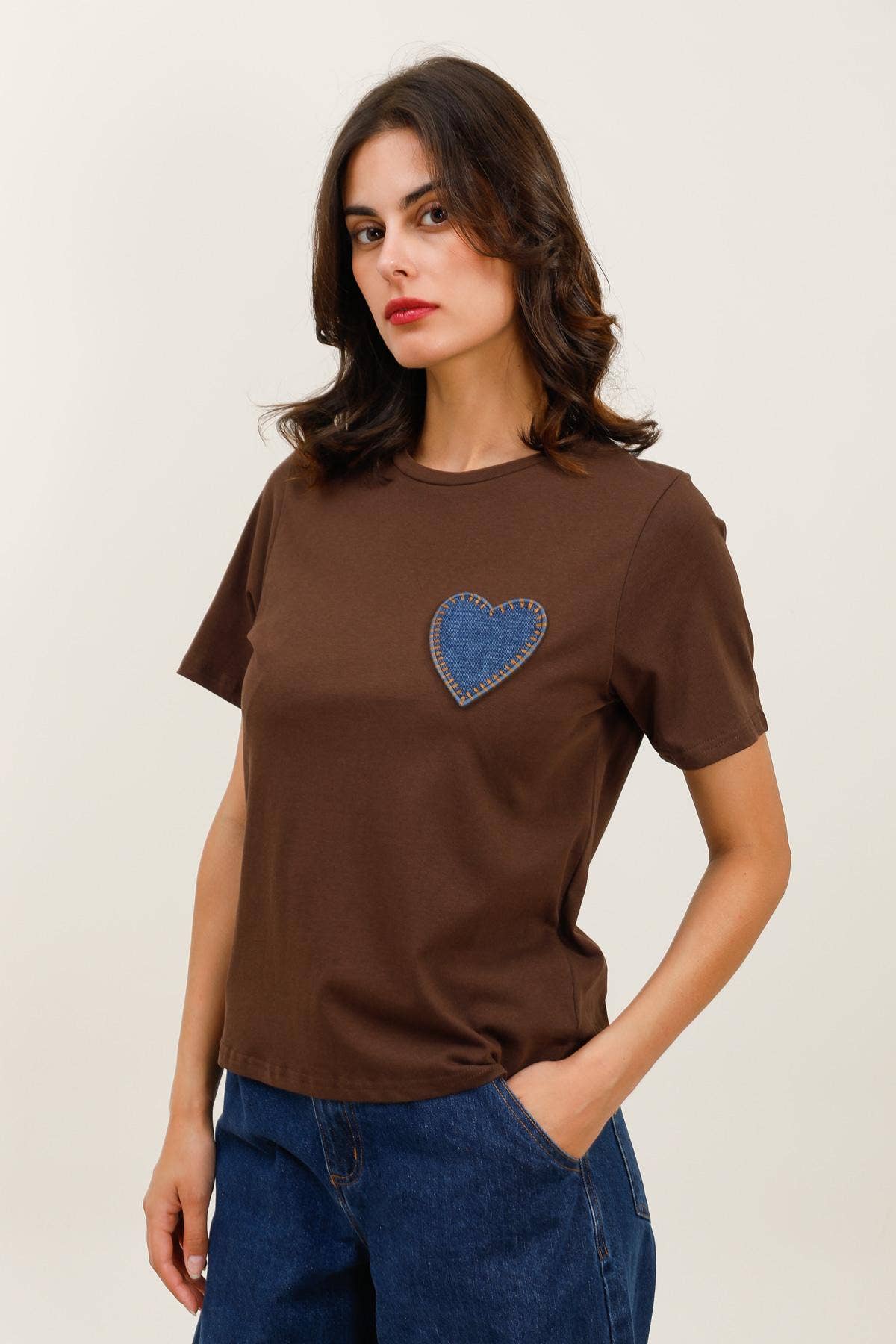 Brown 32055 HEART PATCH T-SHIRT for wholesale on Faire3