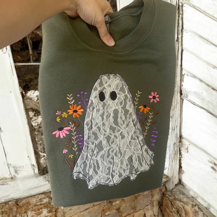 Hartley Co - Wholesale Sweatshirt - Women's - Floral Ghost embroidered sweatshirt