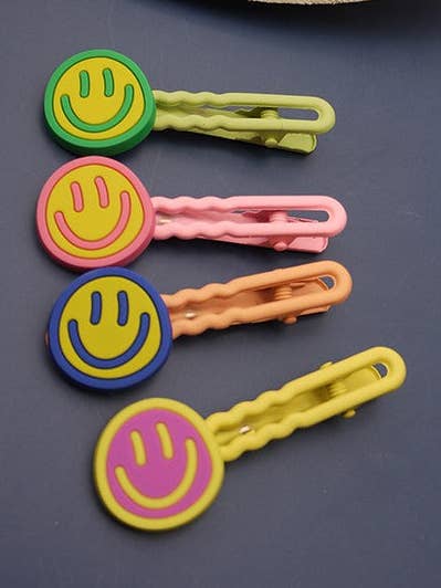 RUBBER SMILEY HAIR CLIPS | 40H495 for wholesale by JOSSLYN by wall to wall