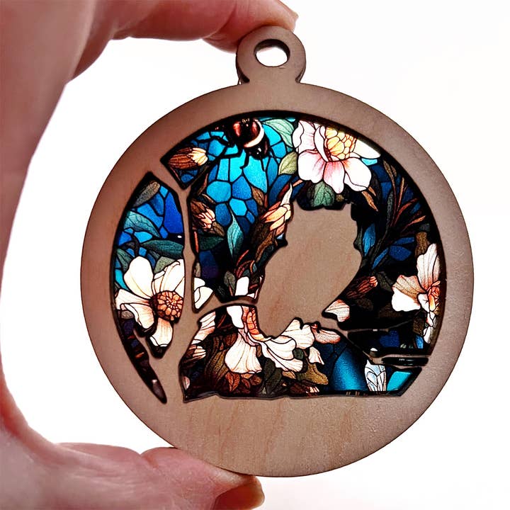 Skogsuggla Julprydnad – Rustik Viltfågelälskare för wholesale av Squirrel Tacos Papercuts