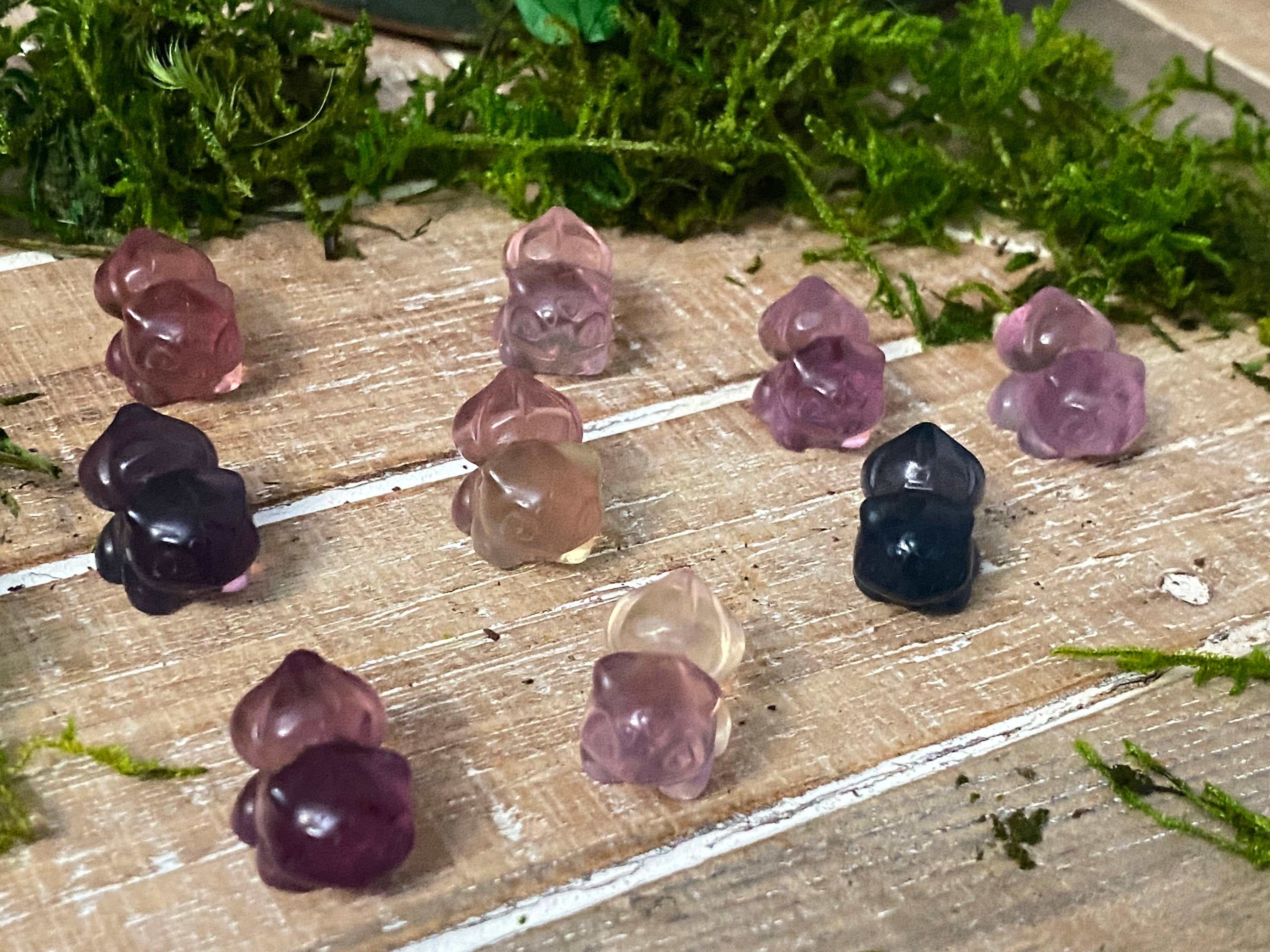 Moon River Designs - Wholesale Spiritual stone/crystal - Mystery Mini Crystal Animal & Character Carvings Bulk Set10