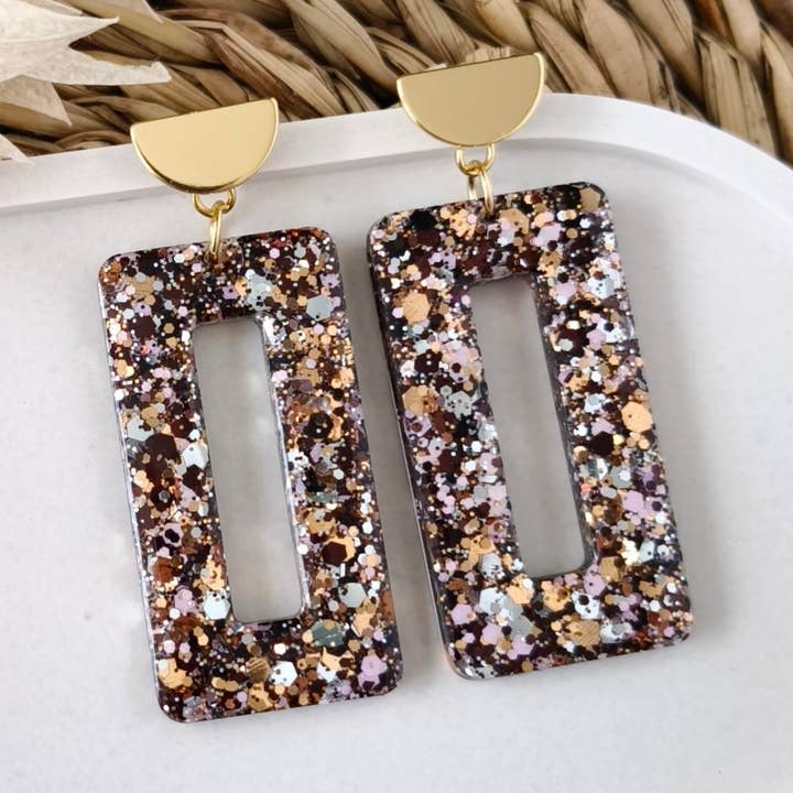 Gabrielle Cocoa Ohrringe für den Großhandel von Les Noeuds de Maman