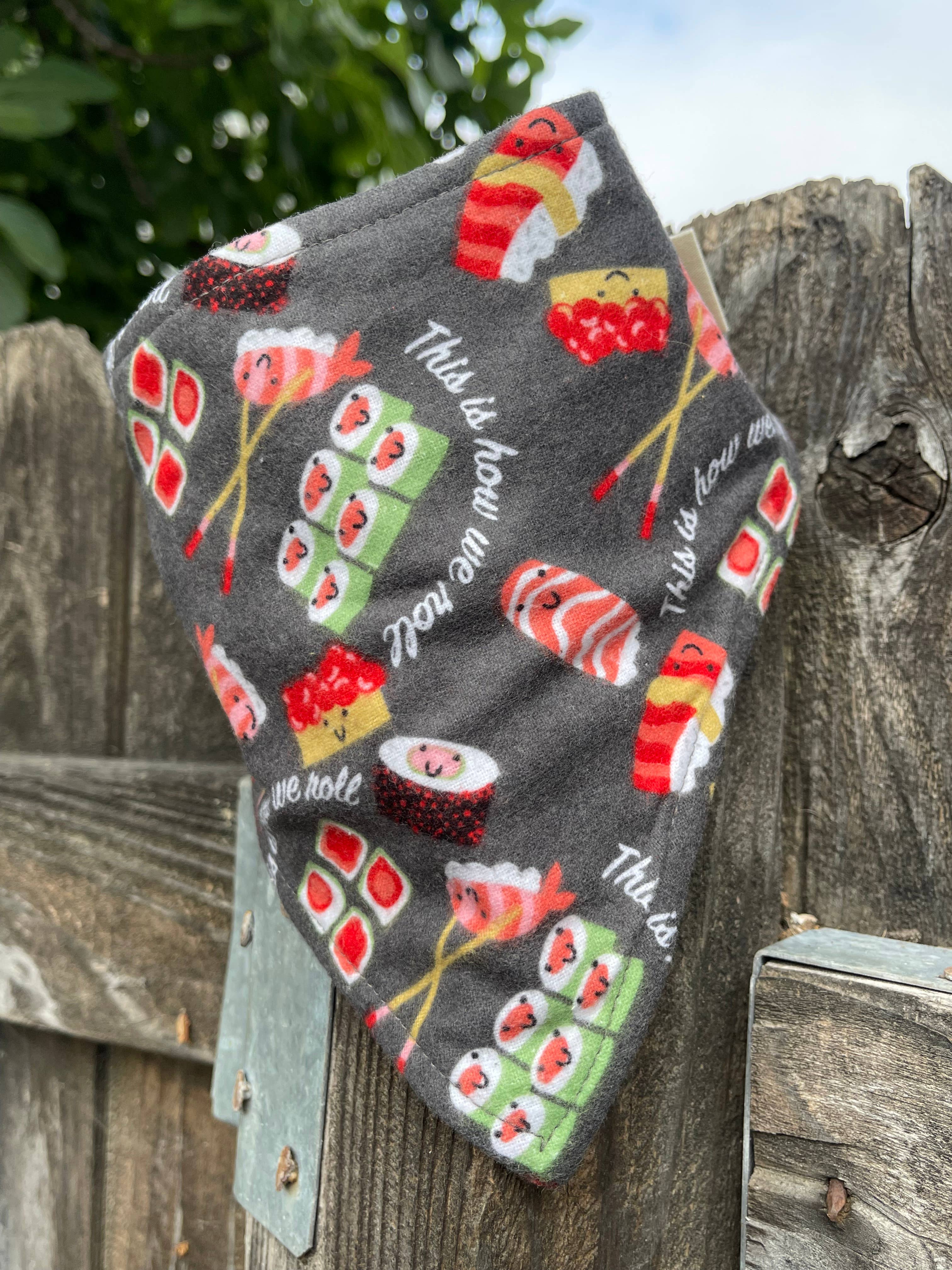 Very Vintage Designs - Wholesale Pet Bandana - Dog - Sushi Dog Bandana – Kawaii Food Print - Eco-Friendly4