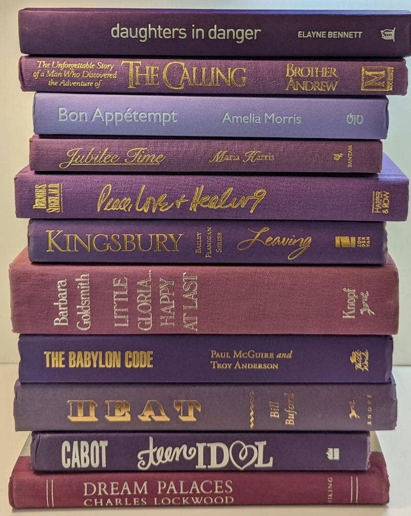 CR-71 Books - Venta al por mayor Libro decorativo - Libros morados al pie para decoración1