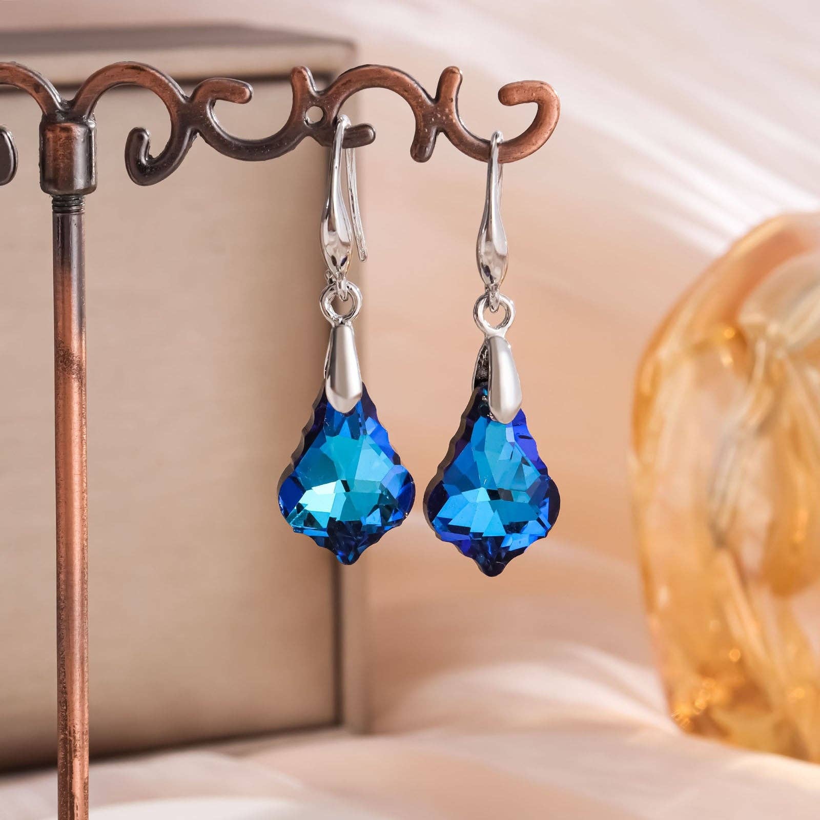 WoodWristCo - Venta al por mayor Pendientes colgantes - Pendientes barrocos con forma de hoja de arce, joyería de4