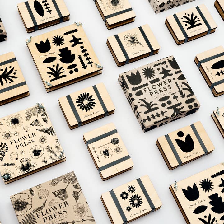 Studio Wald - Wholesale DIY Craft Kit - Flower Press - Abstract