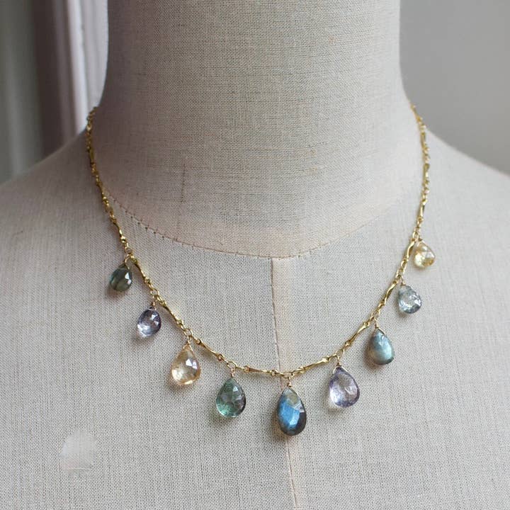 a.v. max - Wholesale Pendant/Charm Necklace - Large Teardrop Neck|5 color options18