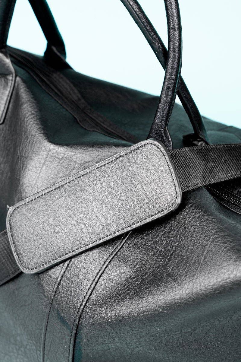 Wholesale Accessory Market - Wholesale Weekender Bag - Women's - NGIL Black Faux Leather Weekender2