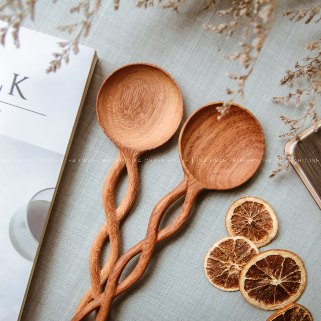 194 Craft House - Wholesale Serving Utensil - Twisted Handle Wooden Salad Servers - 9" - Spoon & Fork Set7