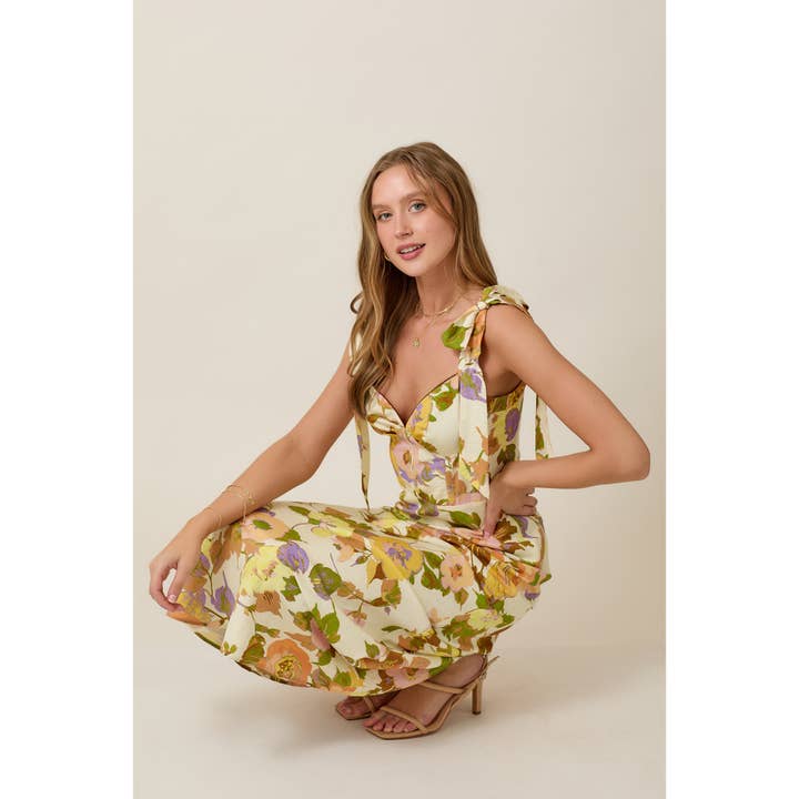 SKYLAR ROSE - Wholesale Dress - Women's - Romantic Vintage Floral Summer Midi Dress with Tie Straps