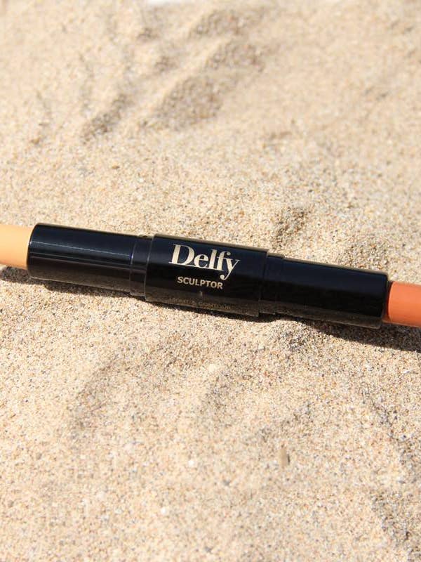 Sculpteur Lumière & Contour 3 pour la vente par DELFY FDR GROUP SOCIEDAD LIMITADA. (Delfy fdr group sl)