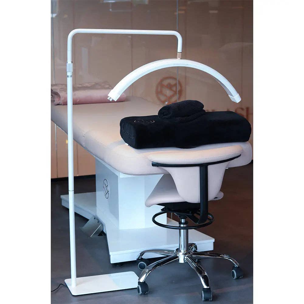 PE Cosmetics – wholesale Accent-/skrivbordslampa – Maanlicht belysning från PE Cosmetics3