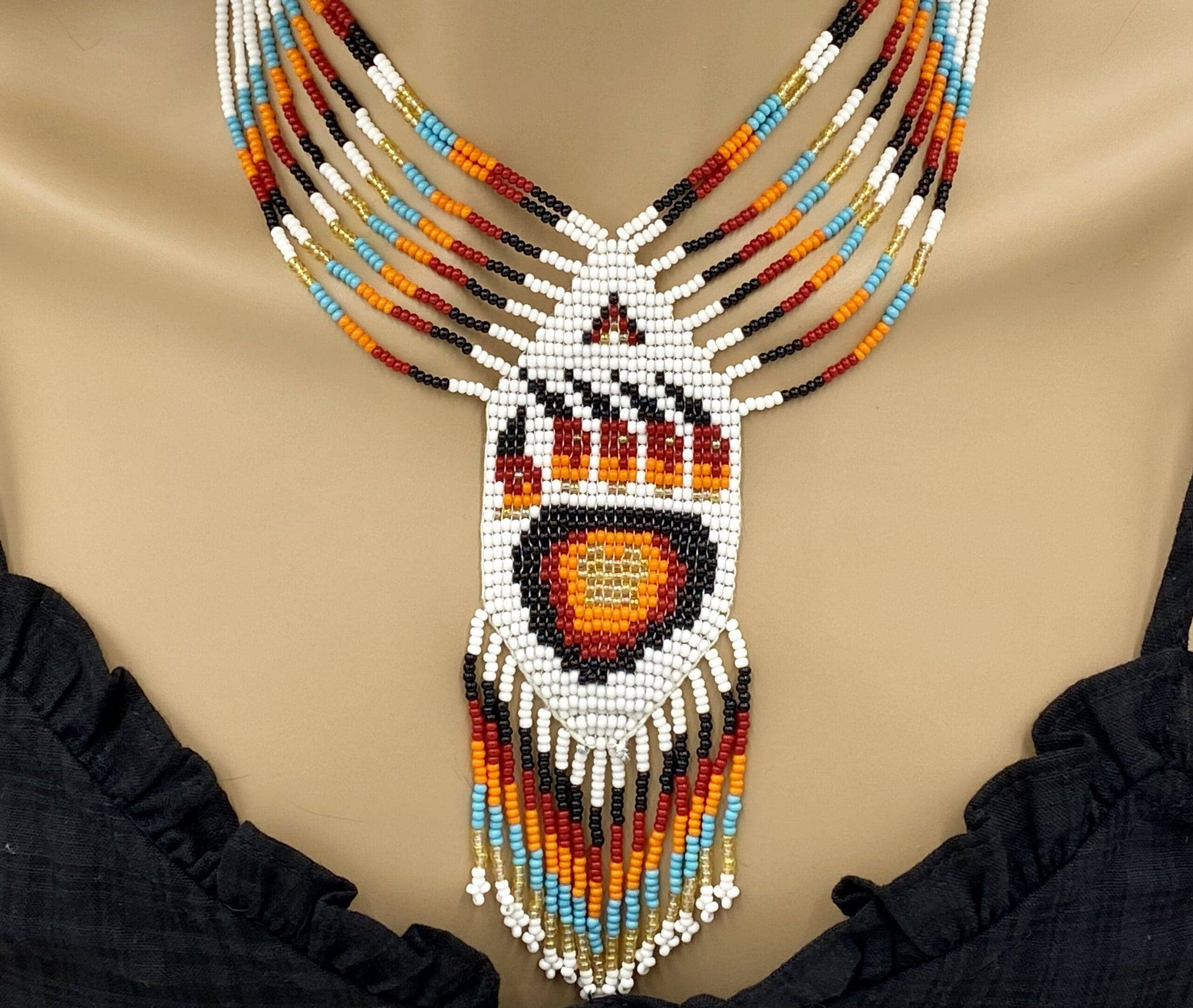 BEADS CORNER – Conjunto de joias por atacado – Conjunto de Joias Artesanais com Contas Colar Branco Vermelho Brincos Pulseira (Pata de Urso Vermelha)5