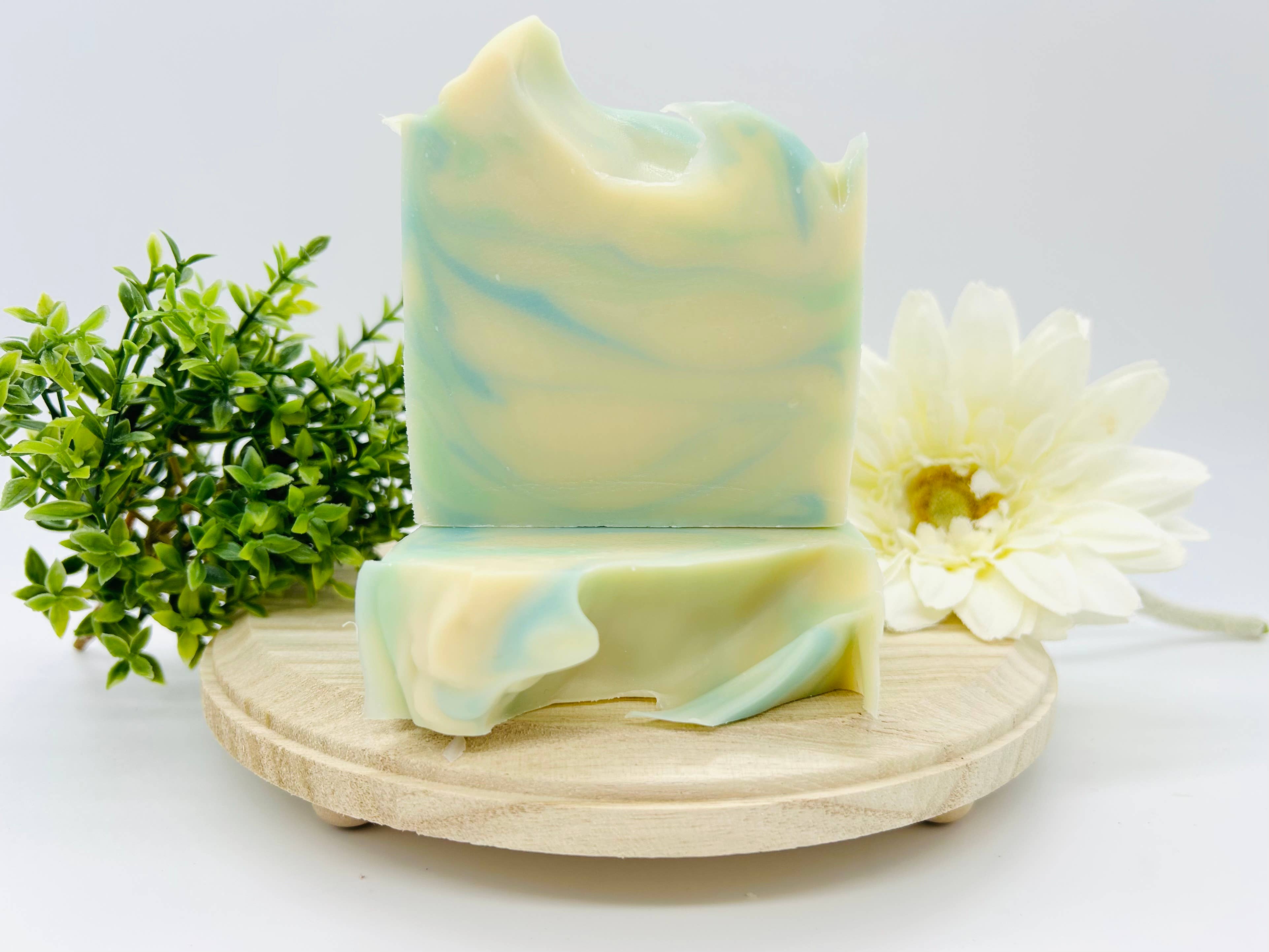 SARATOGA SOAP COMPANY - Wholesale Bar Soap - Island Escape Tropical Handmade Soap Bar VEGAN COLD PROCESS2