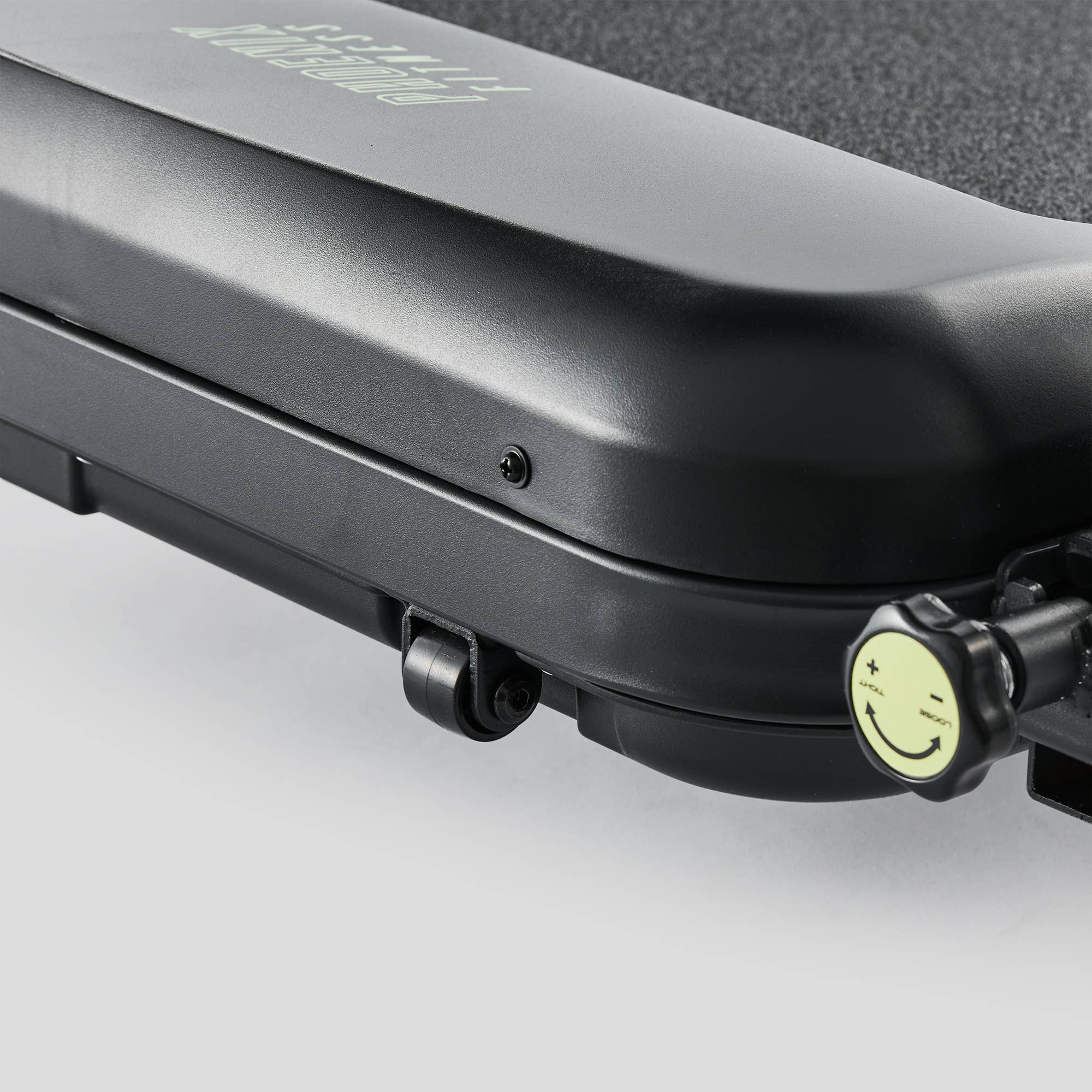 Phoenix Fitness – wholesale Fitness equipment – Folding Running Treadmill7