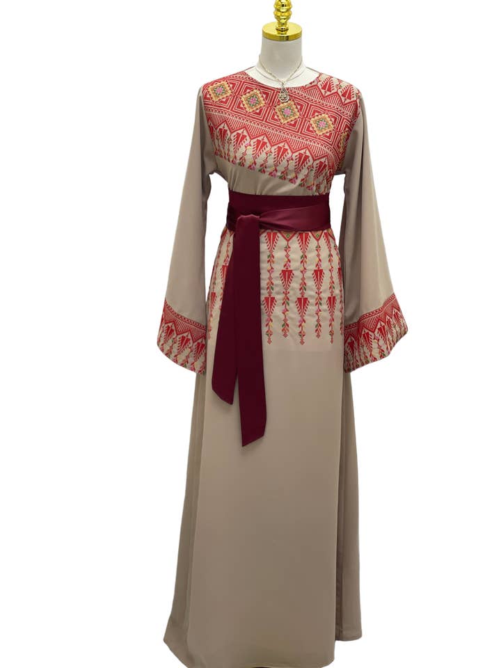 Palestinian Elegance - Vente Robe – femme - Robe Suha Modren Brodée : Une Harmonie Parfaite de Tradition17