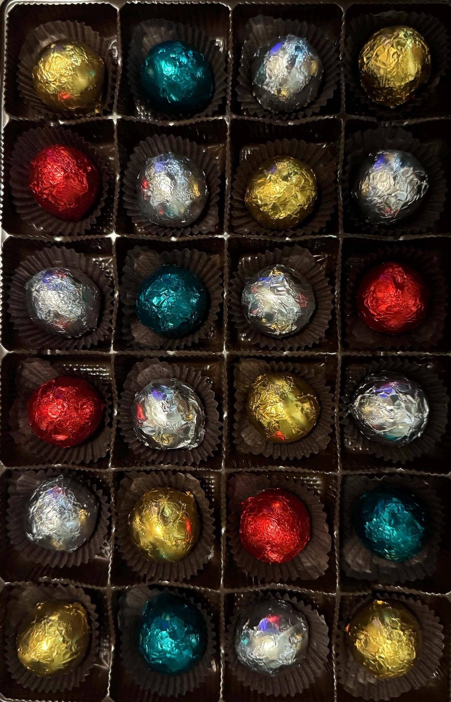 Cardinal Chocolates – wholesale Chocolate box – Chocolate Truffle Advent Calendar Count Down To Christmas4