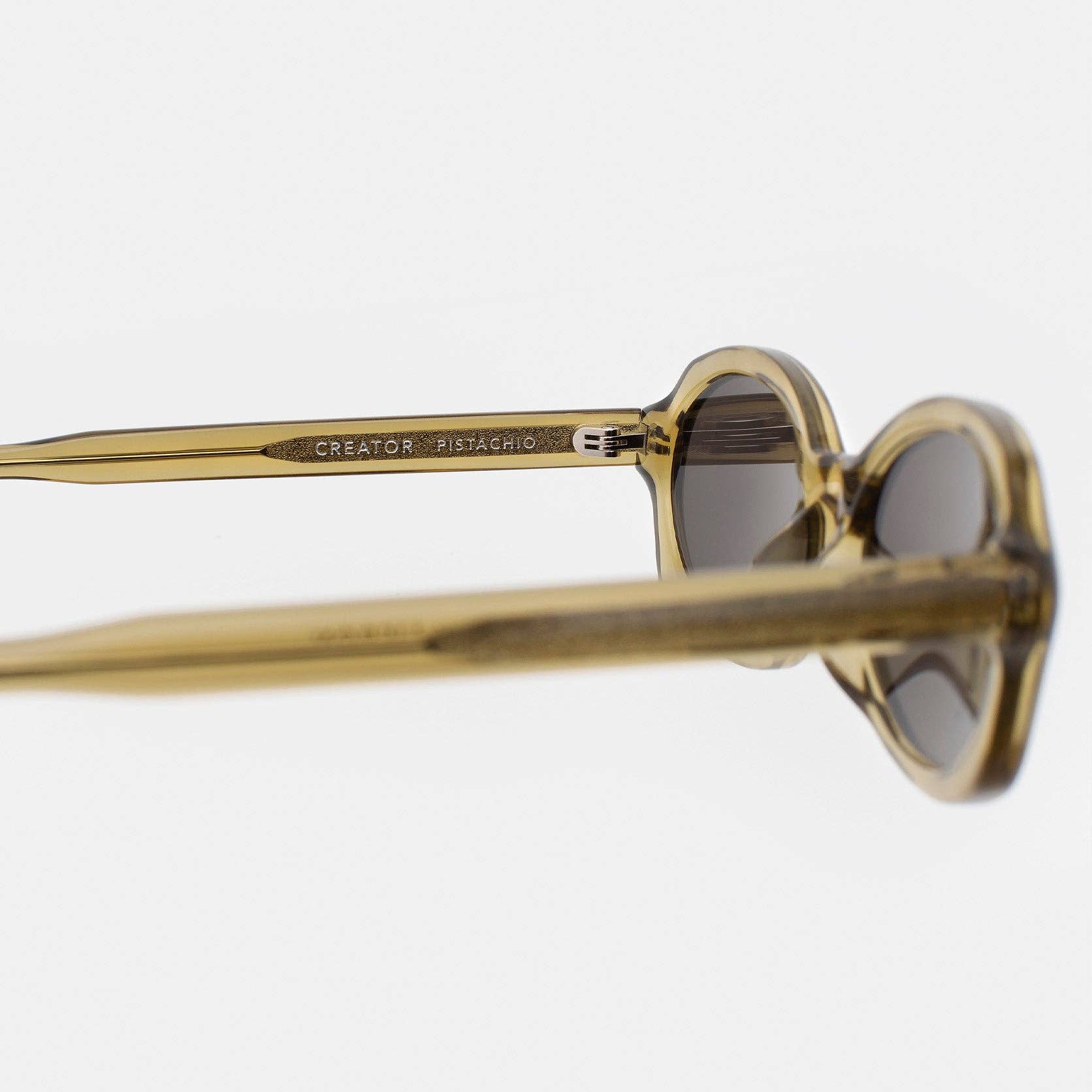 FORA - Wholesale Sunglasses - Unisex - Women's Cat-Eye Sunglasses | Creator | Acetate10