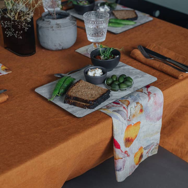 Linen Tales - Wholesale Dinner & Cloth Napkin - Orange Flow on Natural Linen Napkins Set of 2