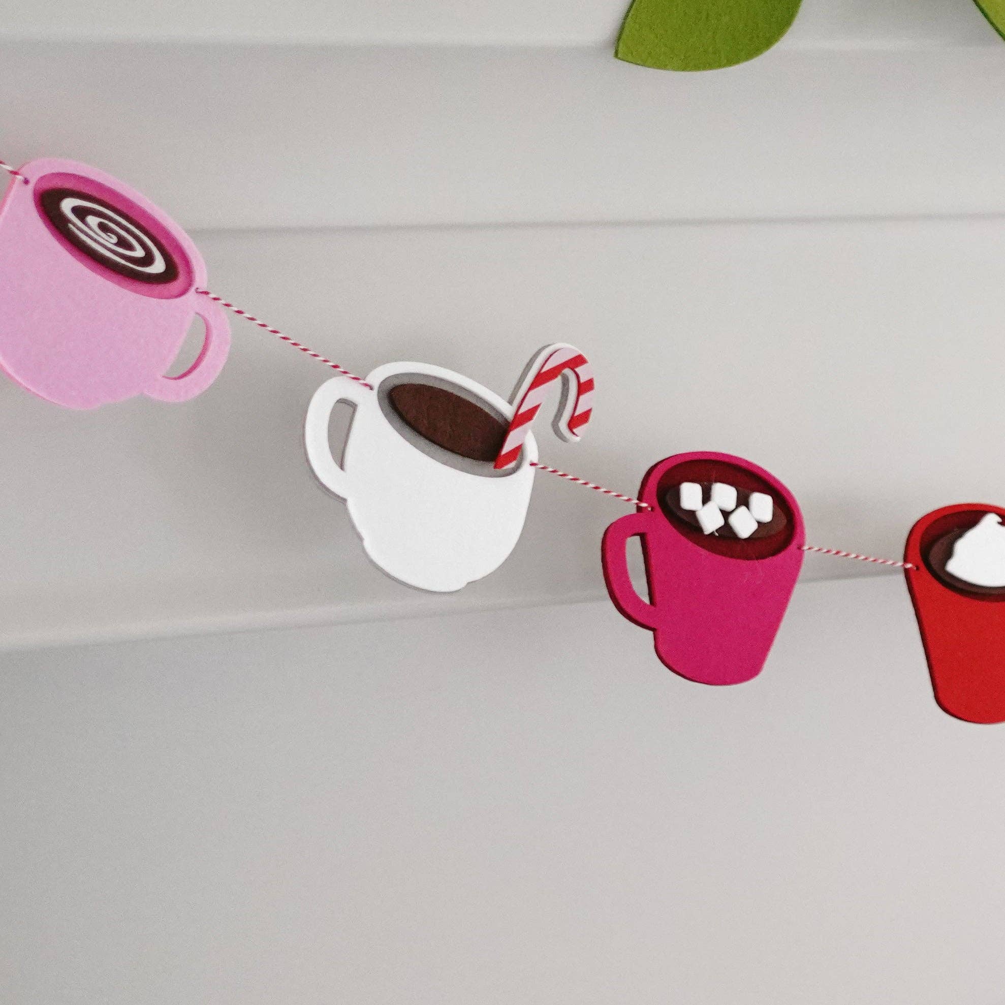 Decomod - Vente Fanion/guirlande - Guirlande de tasses de chocolat chaud2