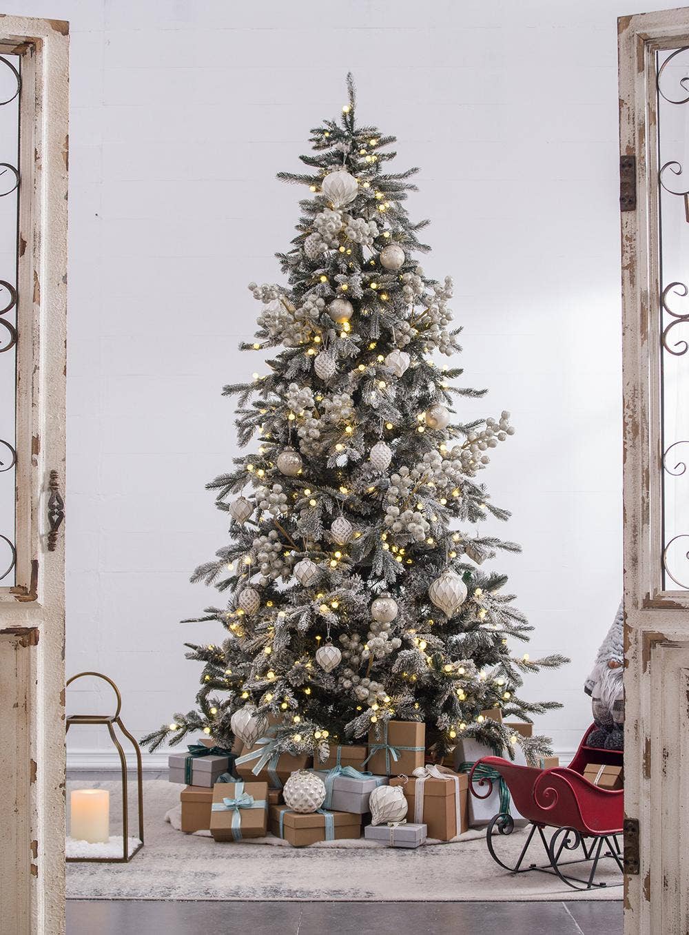 A&B Home Group Inc. - Wholesale Ornament - 3x3x3.3" Glass Ball W/Snowflake Ornament W/Jeweled Metal Cap4