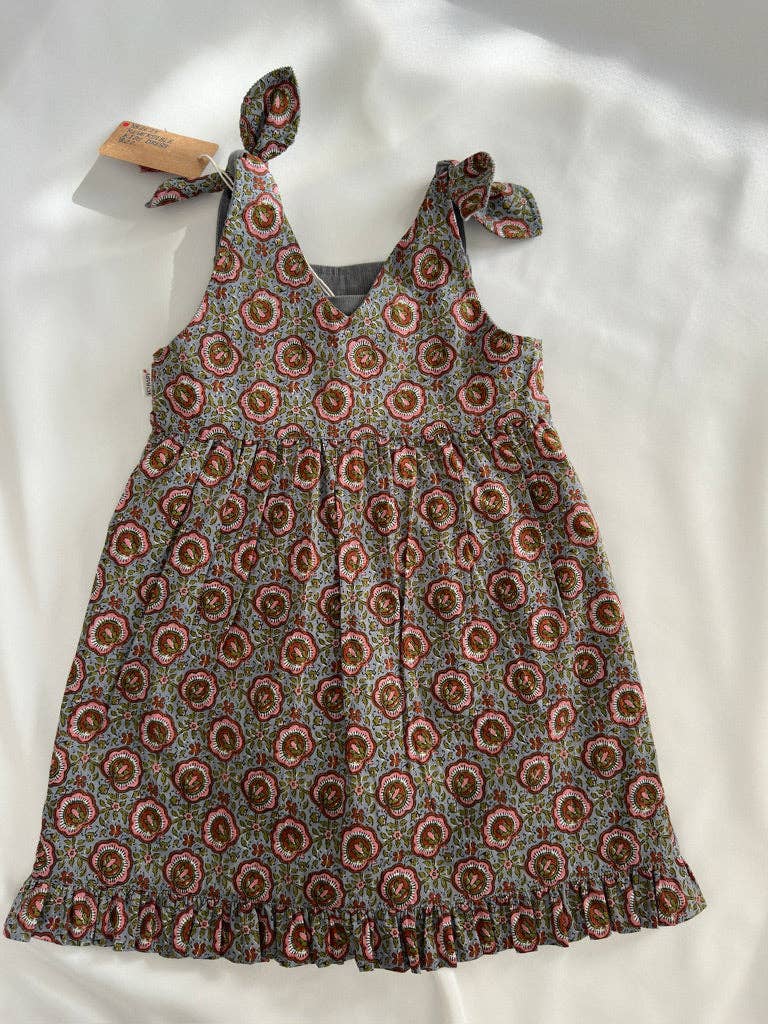 Yo Baby - Wholesale Dress - Kids - Reversible Solid Grey Corduroy & Grey Floral Printed Ruffle Dress6
