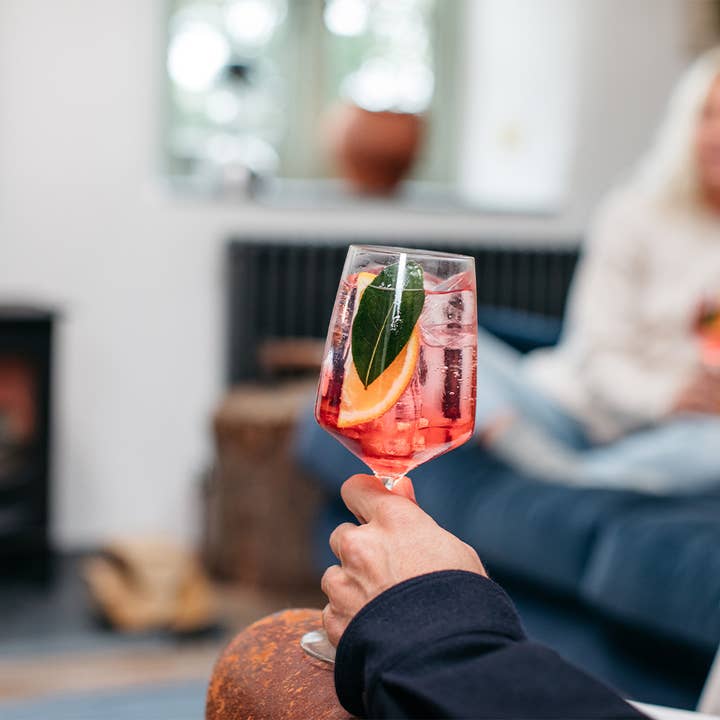 Pentire Drinks Inc. - Wholesale Non-Alcoholic Aperitif/Mocktail - Pentire Coastal Spritz 70cl - non-alcoholic aperitif4