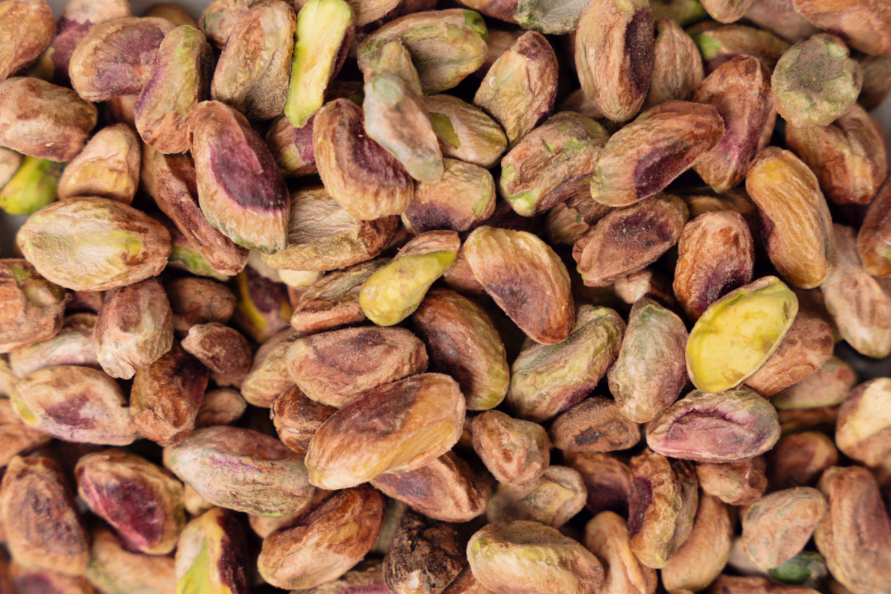 Agnellini Int Srl – Großhandel Nüsse – Natürliche geschälte Pistazien 1,5 kg1