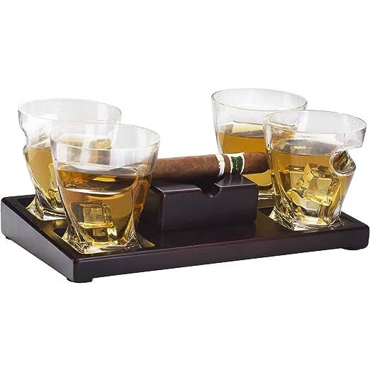 The Wine Savant / Khen Glassware – wholesale Askkopp – Cigarrglas bricka & askbricka, 4 Whisky Cigarrglas Slot